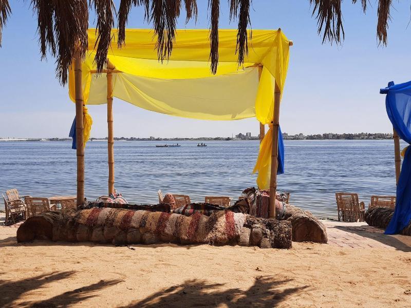 Tolip El Forsan Hotel Исмаилия Екстериор снимка A sukkah on the beach of the Sea of Galilee