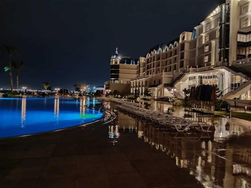 Tolip El Forsan Hotel Исмаилия Екстериор снимка The pool at the hotel